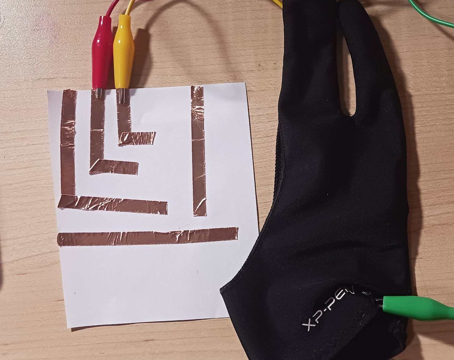 Connecting glove to copper tape